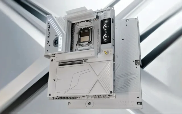 Colorful lança placa-mãe de US$ 600 com suporte a DDR5-10600