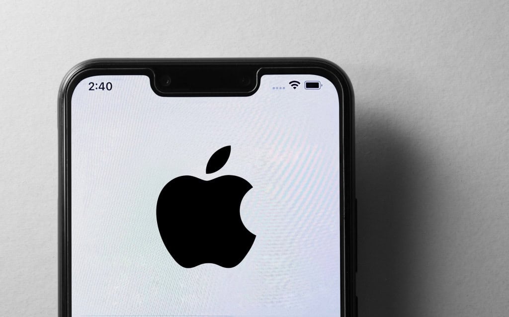 Regra criada para proteger usuários coloca Apple na Justiça
