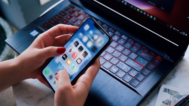 Troca de valor! Apple passa a pagar mais caro por iPhone usado com riscos na tela